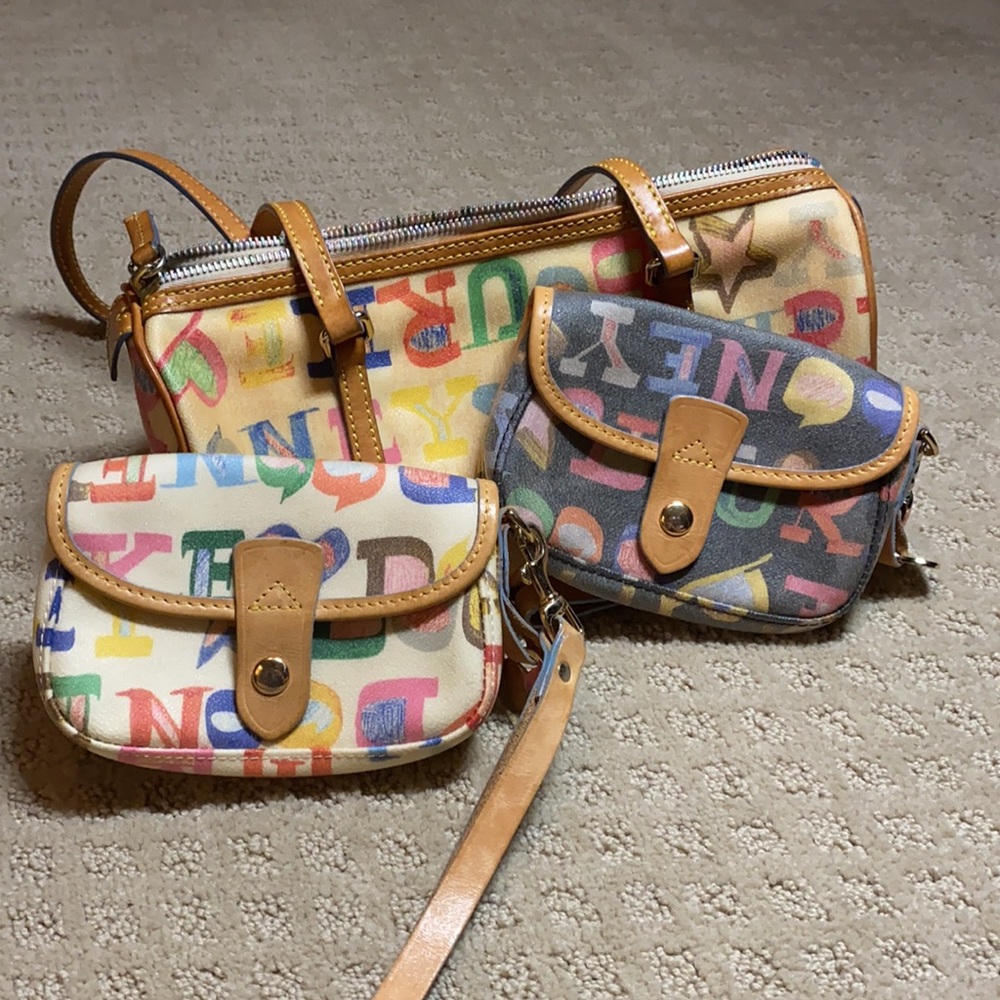 Purse & Wristlet Set